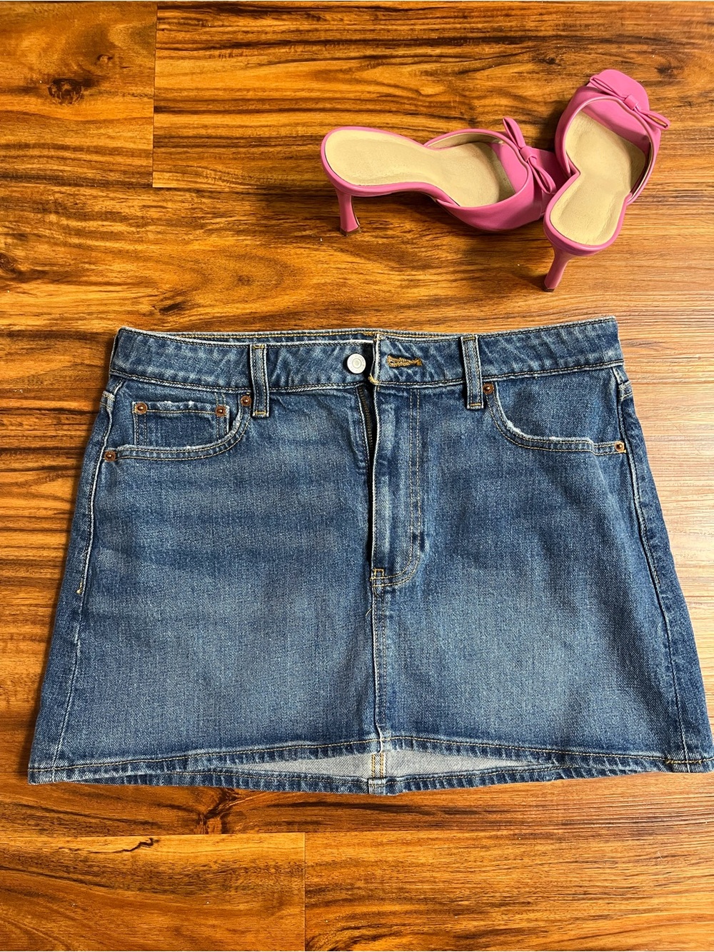 Abercrombie & Fitch Mid Rise Denim Mini Skirt - Curve Love